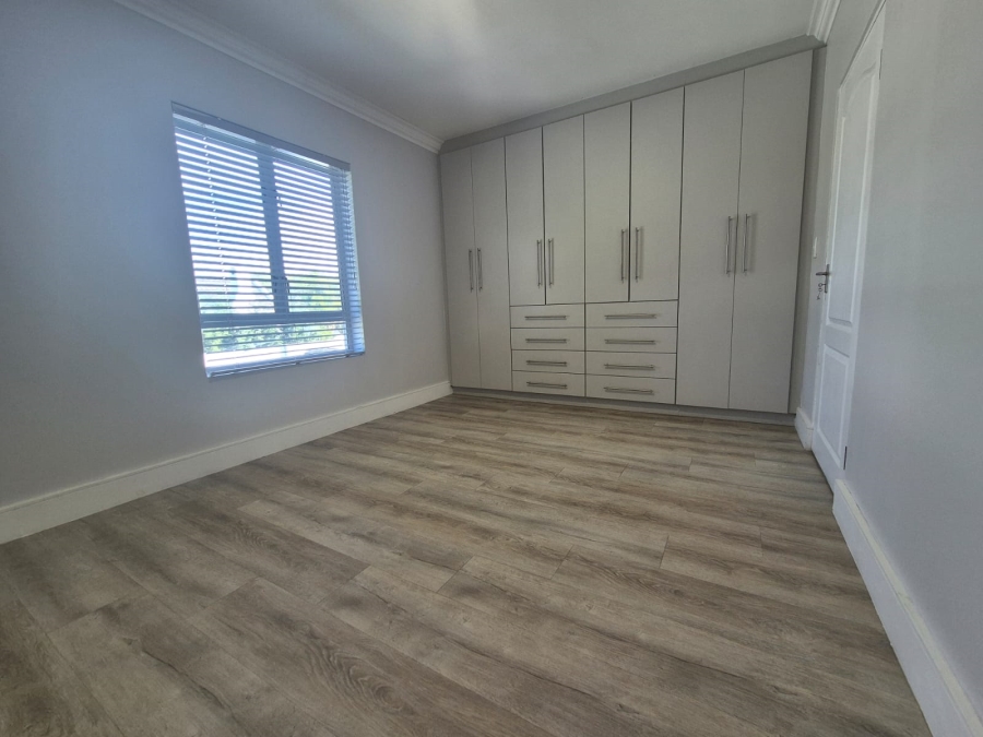 To Let 3 Bedroom Property for Rent in Langeberg Heights Western Cape